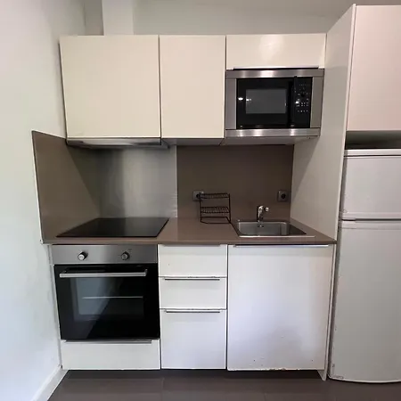 Apartment M&s *